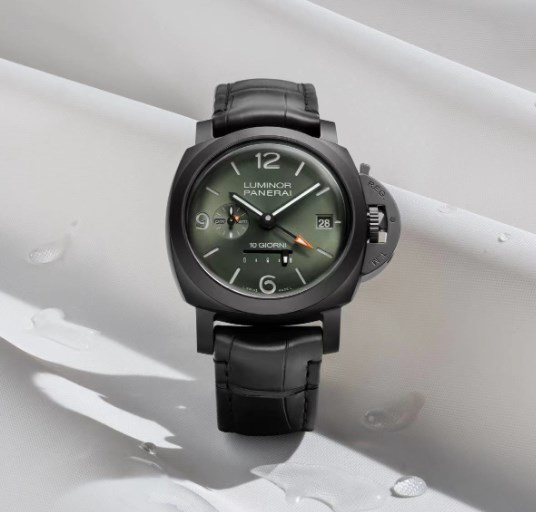 沛纳海发条处理技巧(解决手表上紧问题的方法与步骤) 沛纳海发条处理技巧(解决手表上紧问题的方法与步骤)