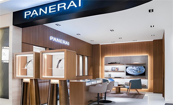 沛纳海腕表表蒙有划痕处理技巧详解