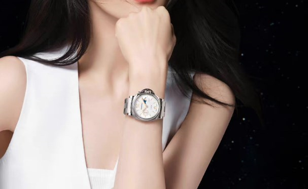 沛纳海手表表带掉色处理技巧是什么